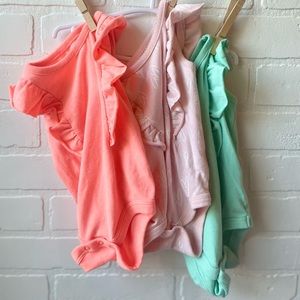 Baby One Piece 3 Pack Cat & Jack 0-3 mo